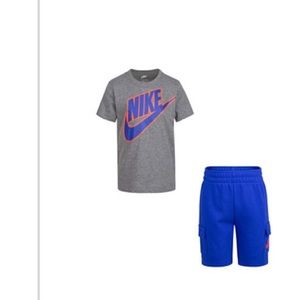 NWT Nike Short set size 4